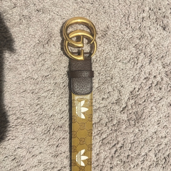 Gucci Brown Leather Strap with Gold Logo - Picture 4 of 6